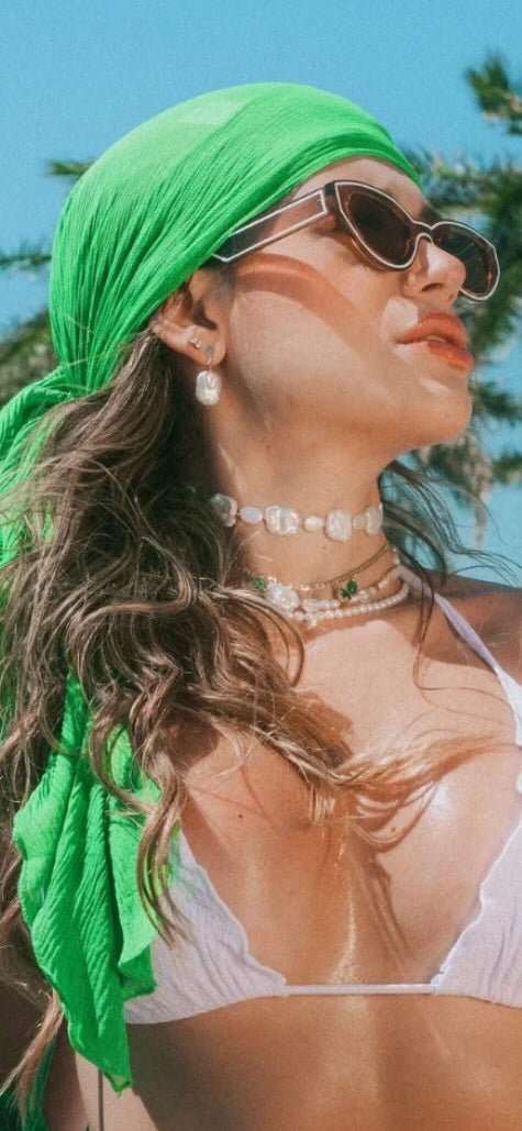 Custom pearl necklace