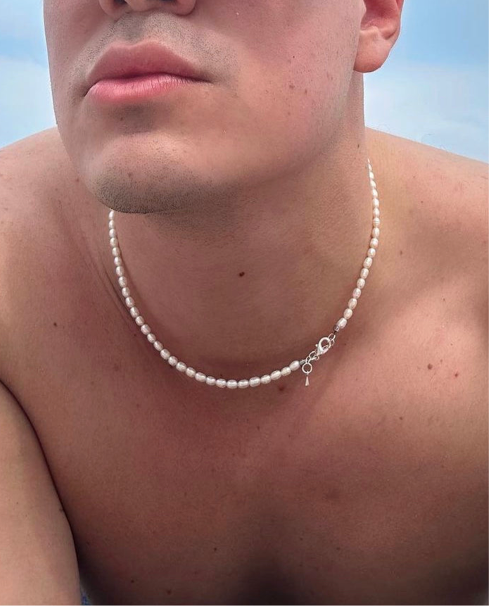 Custom pearl necklace