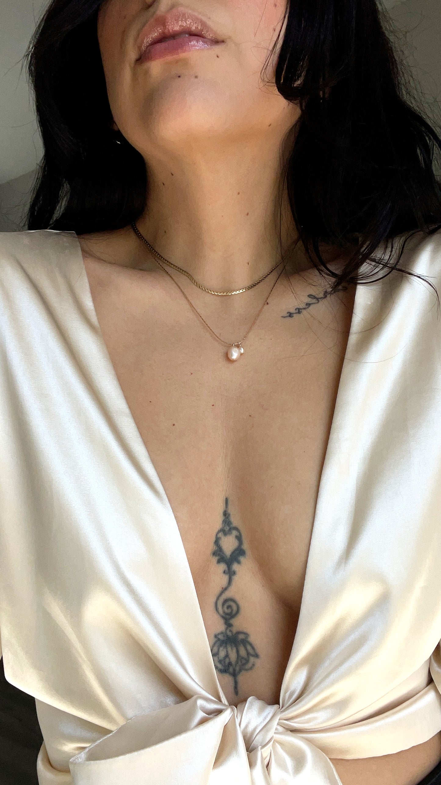 Champagne necklace