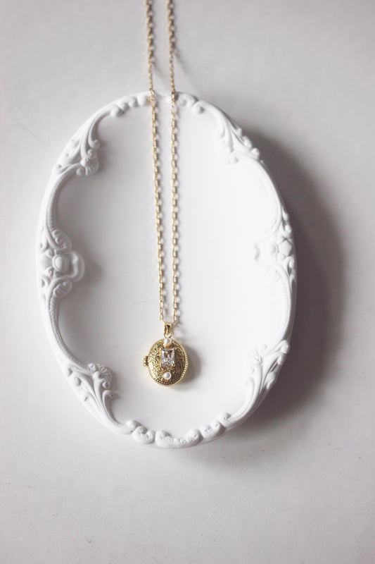 Angelic necklace