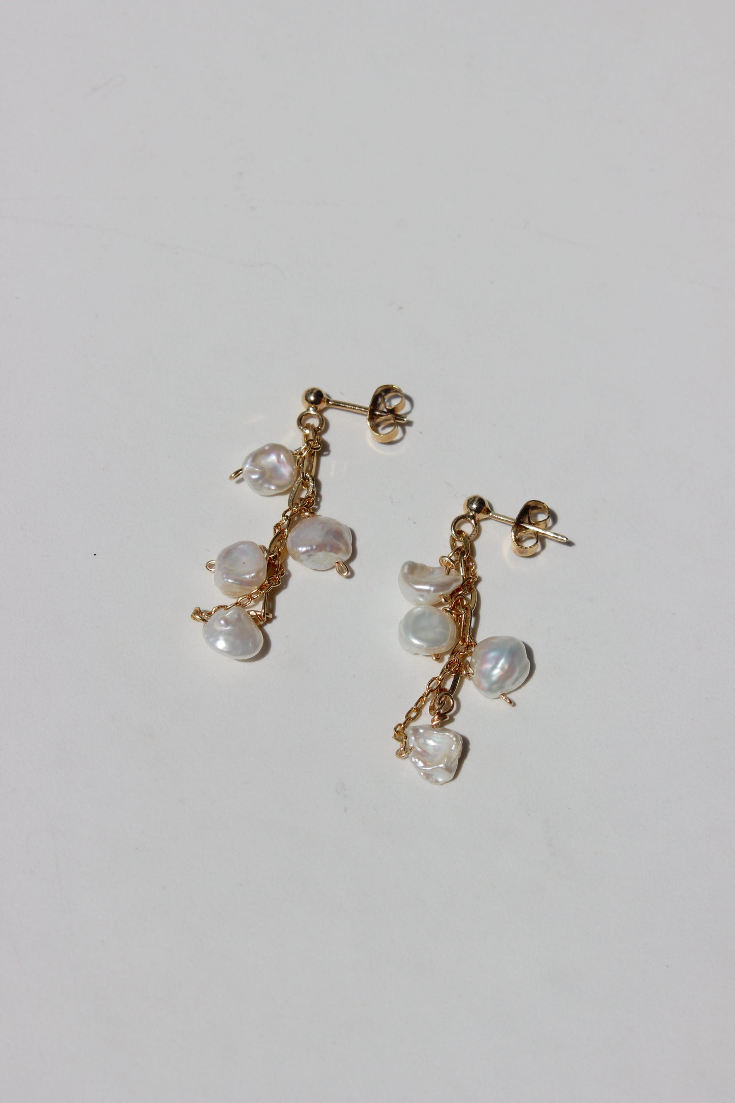 The angel chain earrings