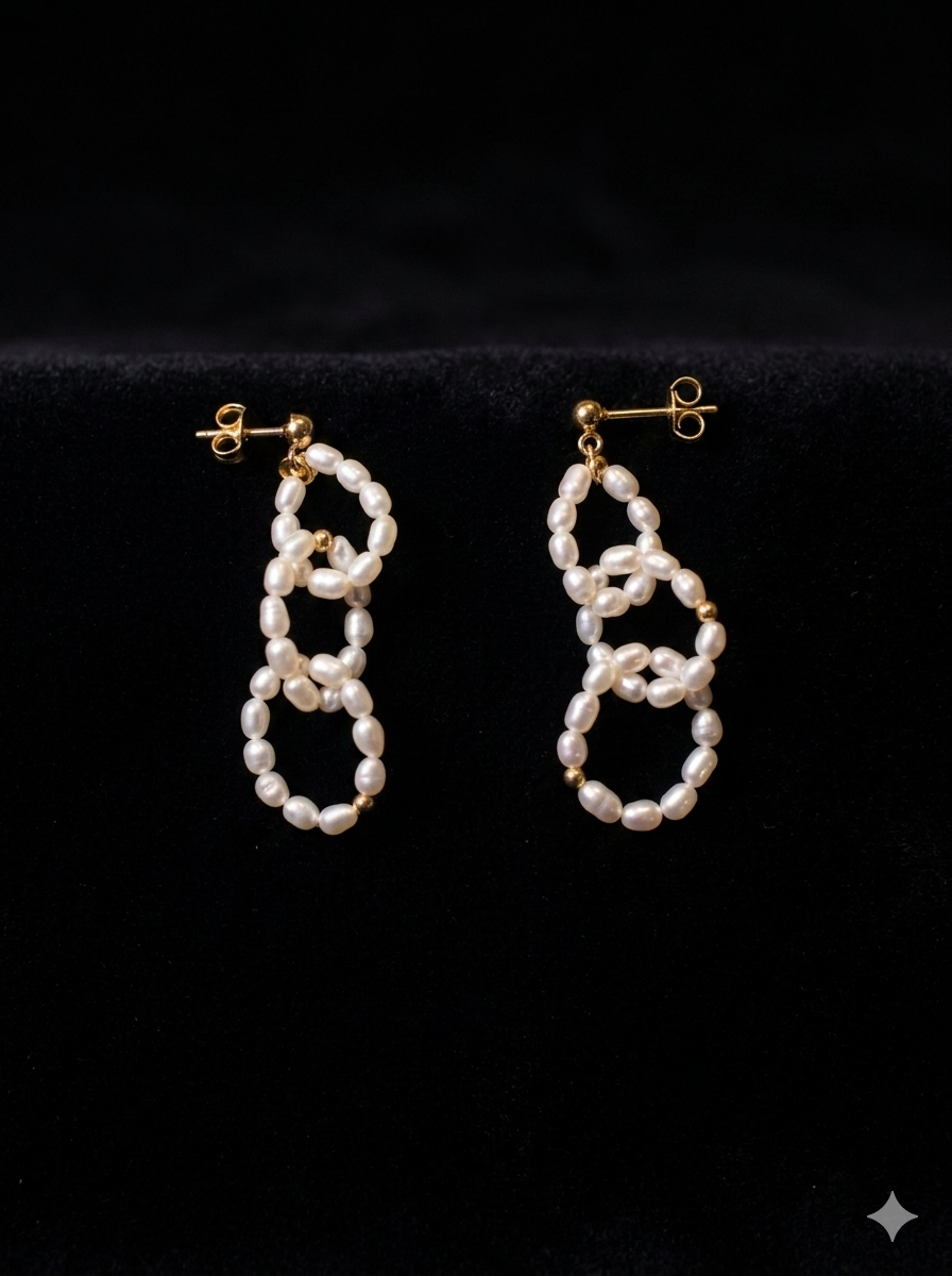 Marchesa earrings for V-Day26’