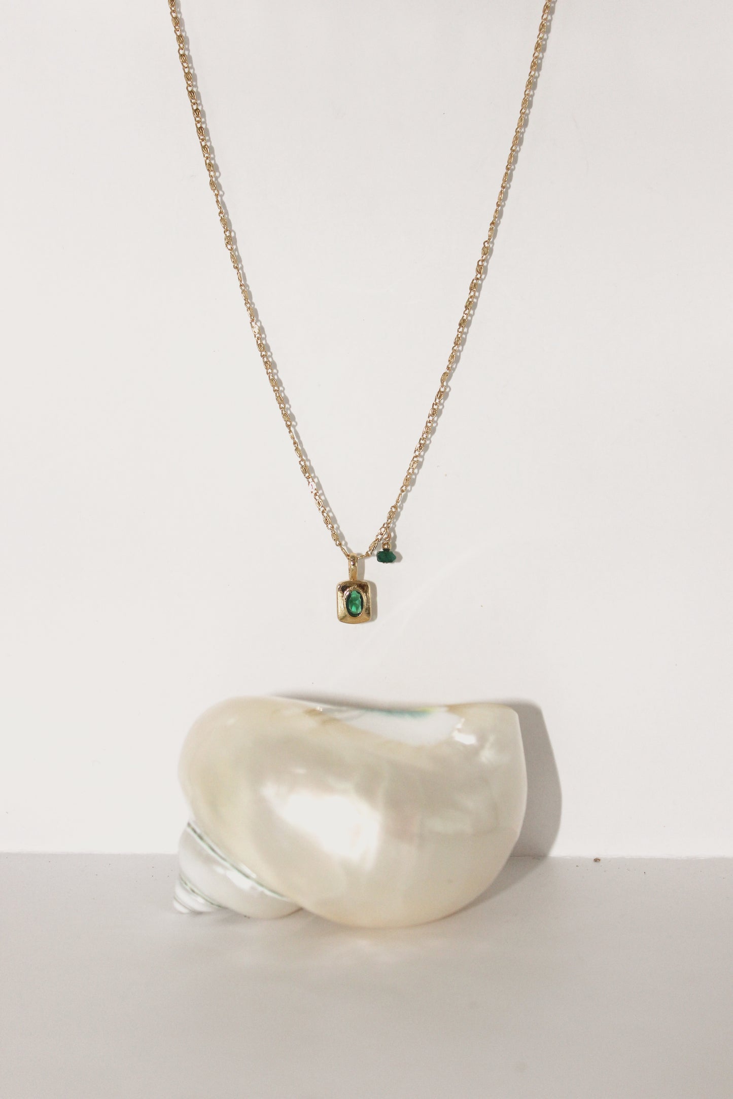 Esmeralda necklace