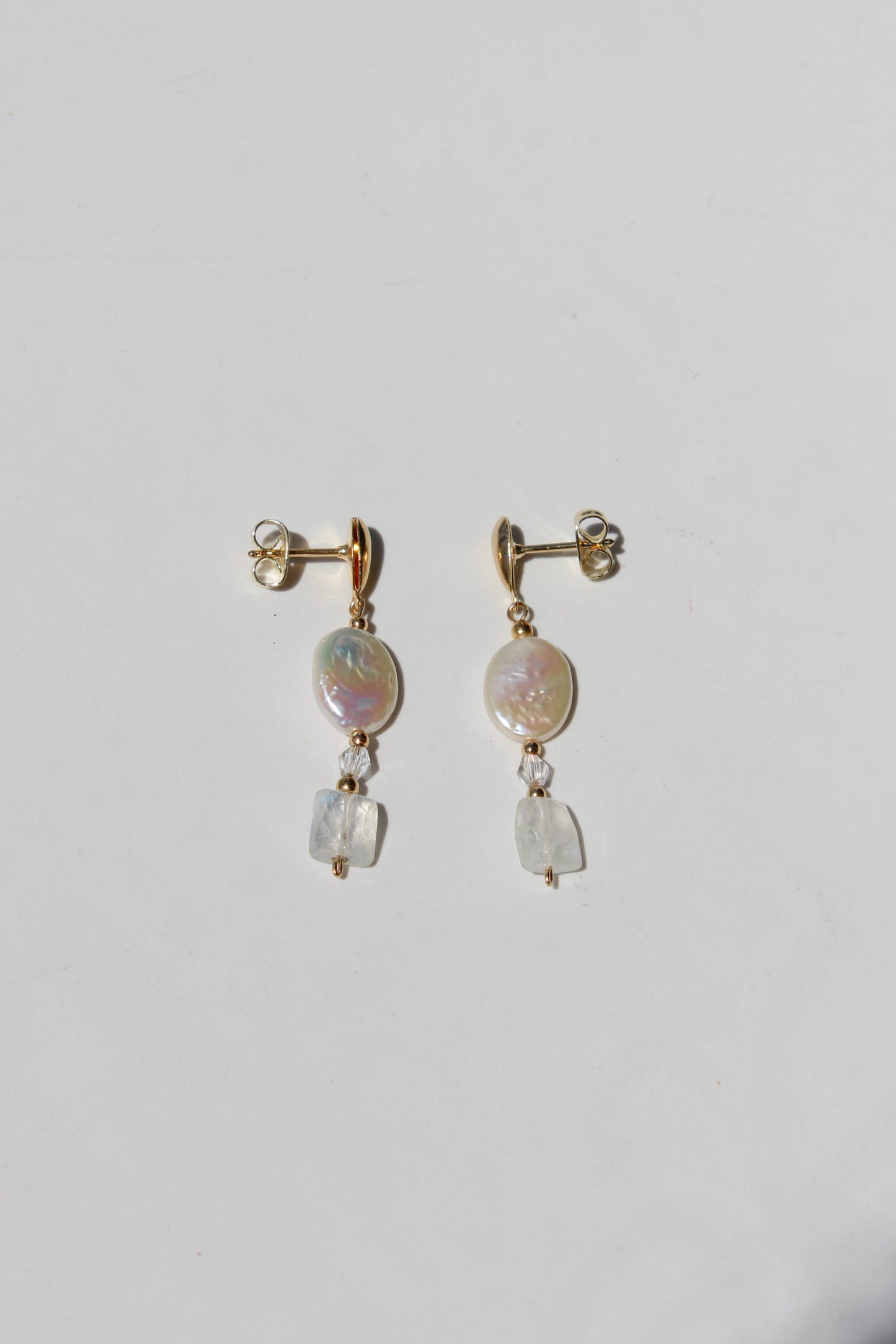 Eternal bond earrings