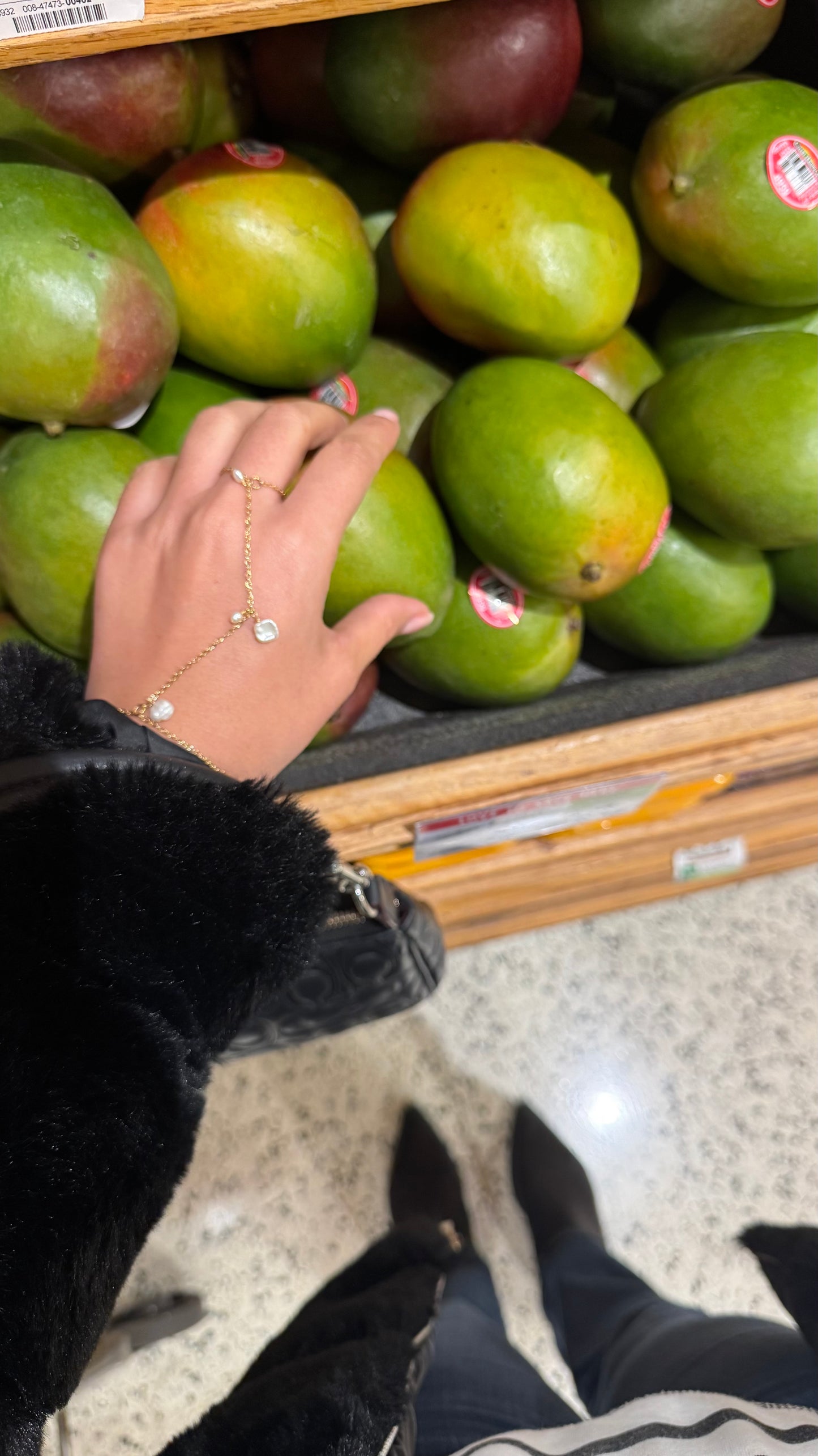 Main en Perle hand chain