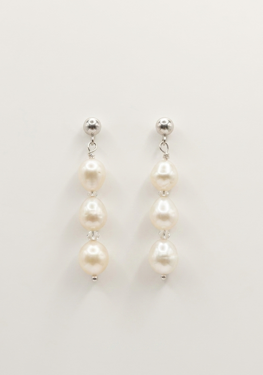 Be my valentine earrings - Genuine pearls