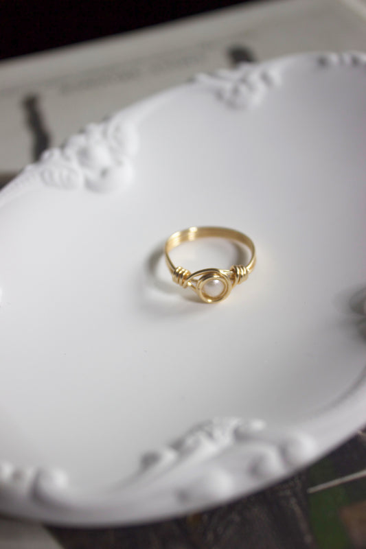 Genuine pearl ring