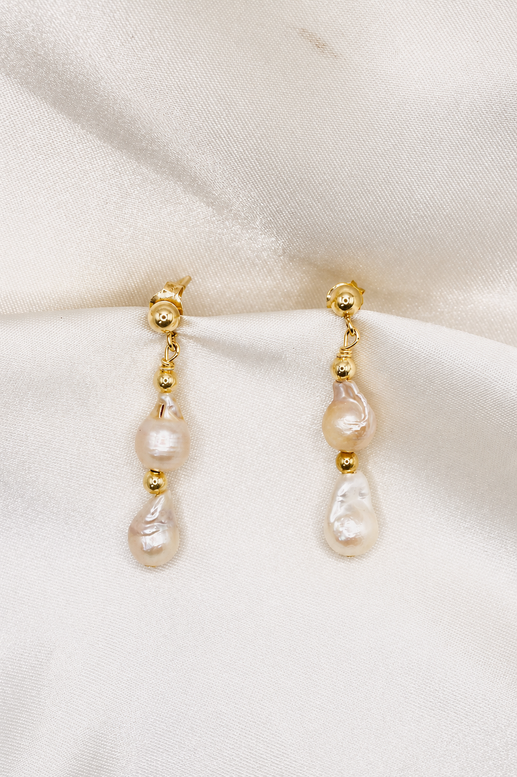 Myrtle earrings - Genuine pearls