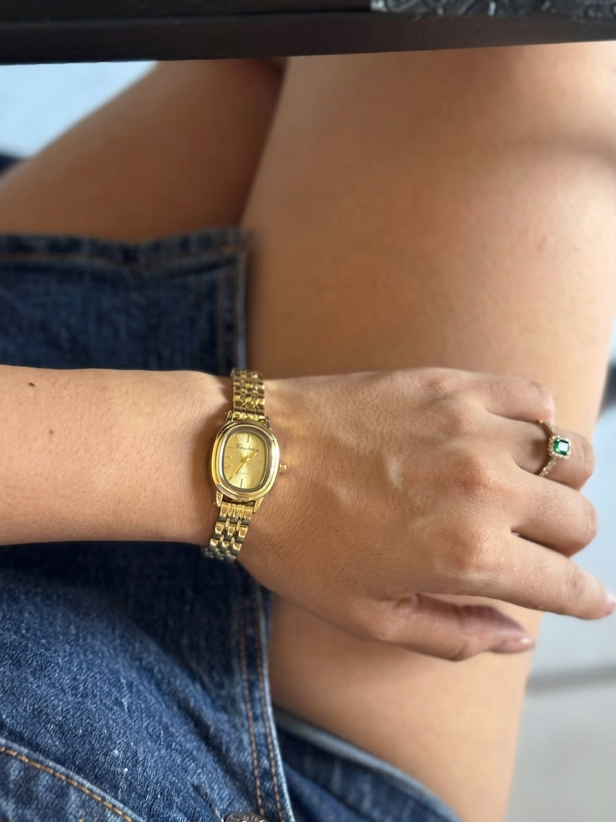 Clara Watch