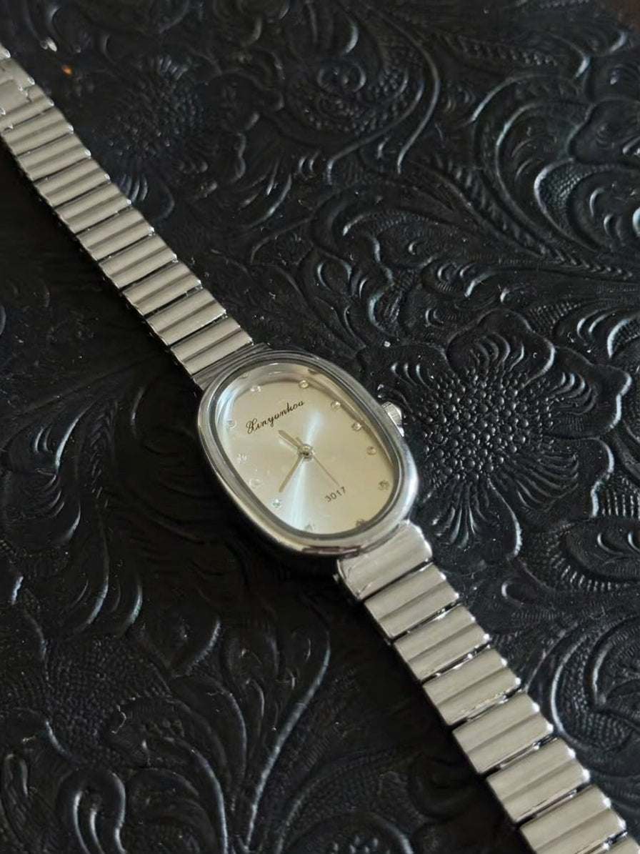 The silver heirlom watch