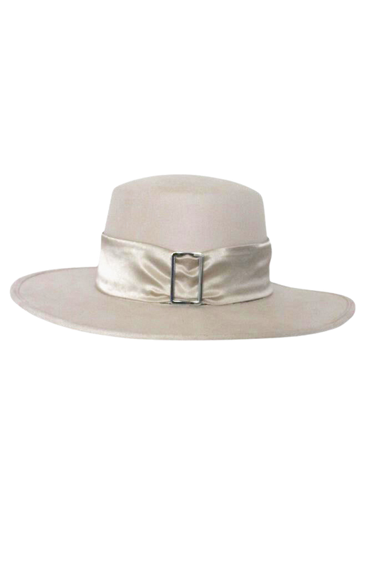 Perla hat